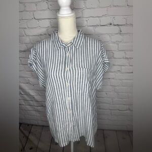 NWT Orvis Gray and White Striped Shirt size large